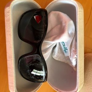 Women’s Oakley sunglasses